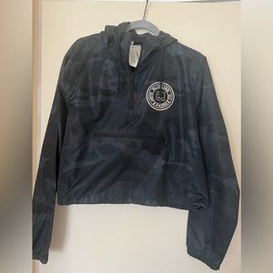 Blueline cropped camo rain jacket